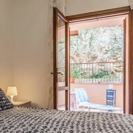 Bilocale Grecale Family Appartement